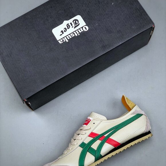 Onitsuka Tiger Mexico 66 Low-Top Athletic Shoes - Picture 3 of 9